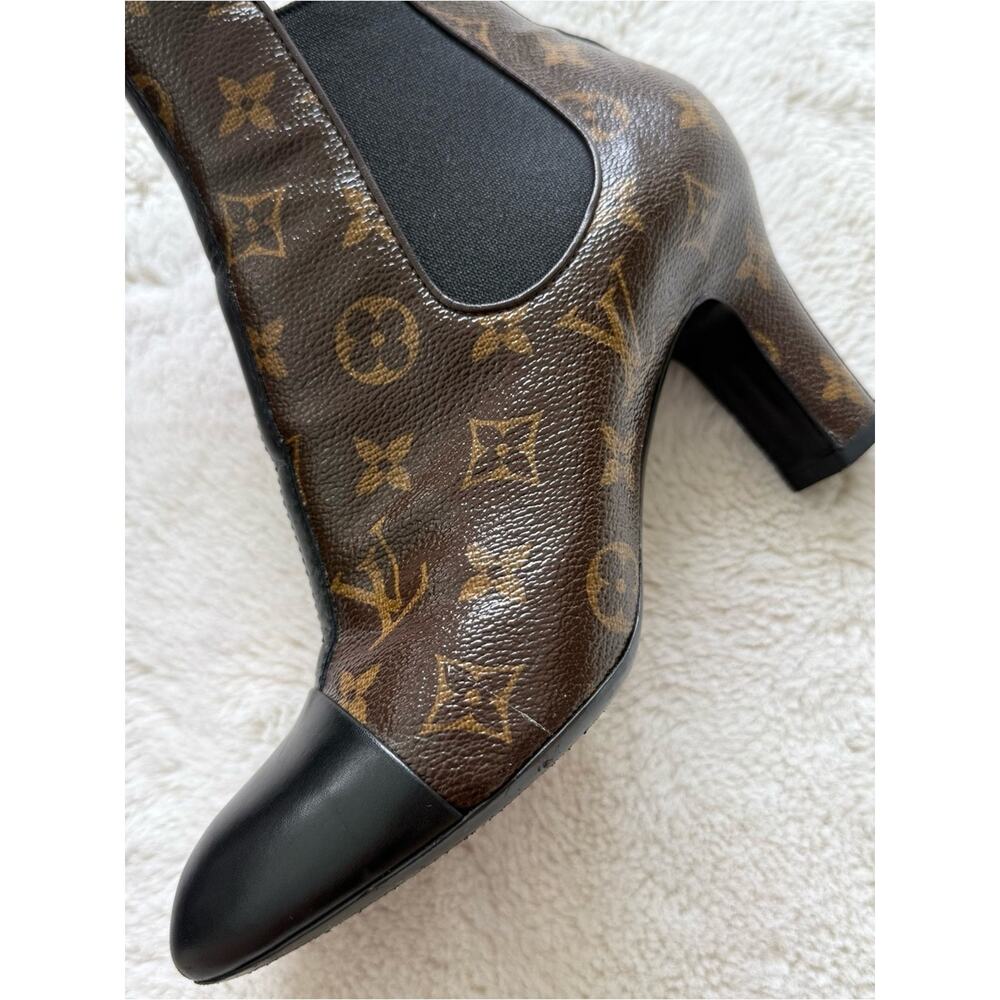 Louis Vuitton Revival Ankle Boot Monogram Print size 38.5 EU Authentic - Picture 3 of 10
